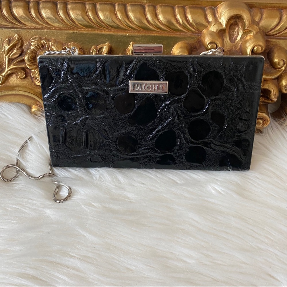 Miche Wallett with Chain